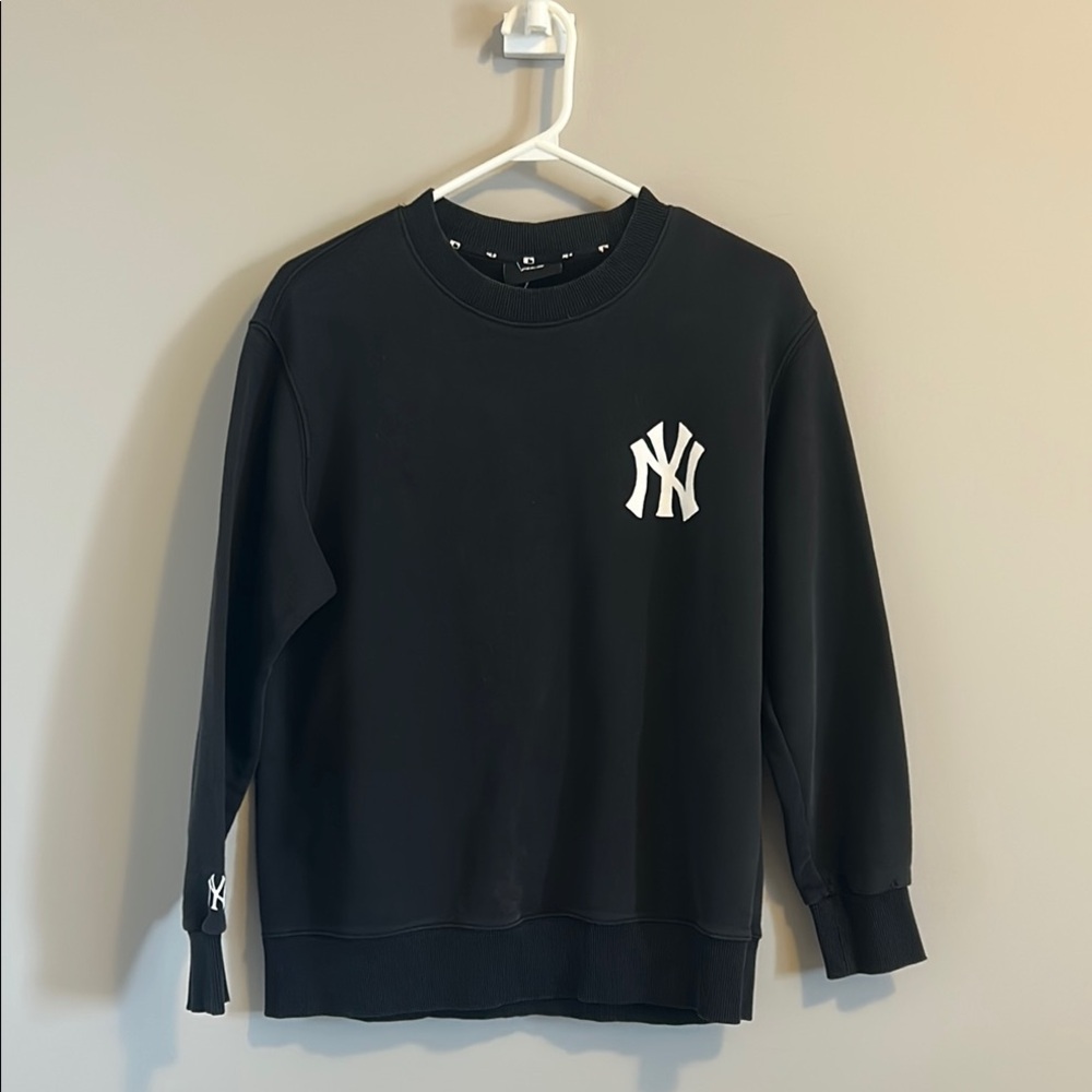 Black NY Logo unisex Sweatshirt
